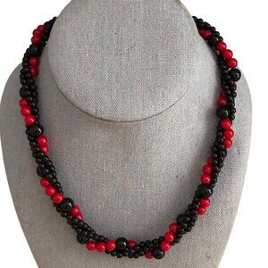 Vintage 50's - 60's Beaded Choker Necklace Red & Black Spiral Twist 14"